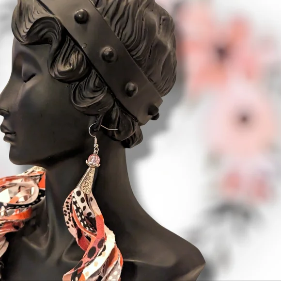 🆕 MBM "Watermelon Sugar" Mix Print Swirl Tassel Earrings - Picture 3 of 8